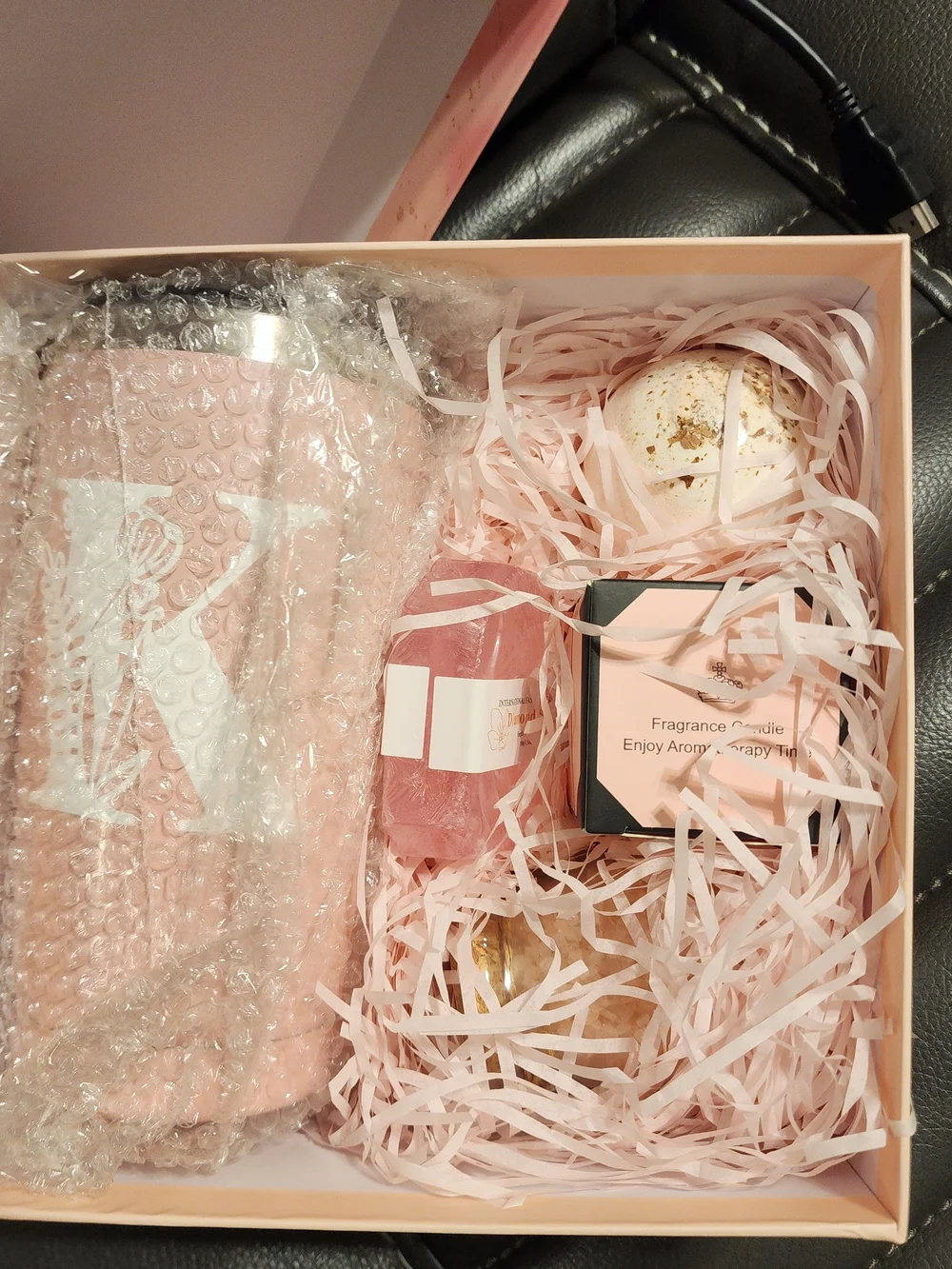 Pink Bath & Body Gift Set Tumbler With Letter K - Fragrance & Bath Essentials